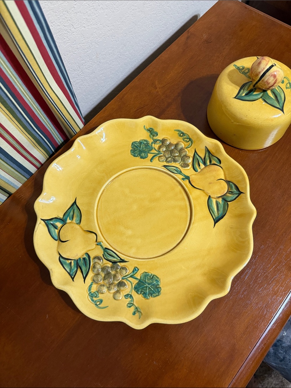 California Pottery 2005 Platter Tray Round Fruits Yellow Glazed 12 inch - Picture 7 of 10